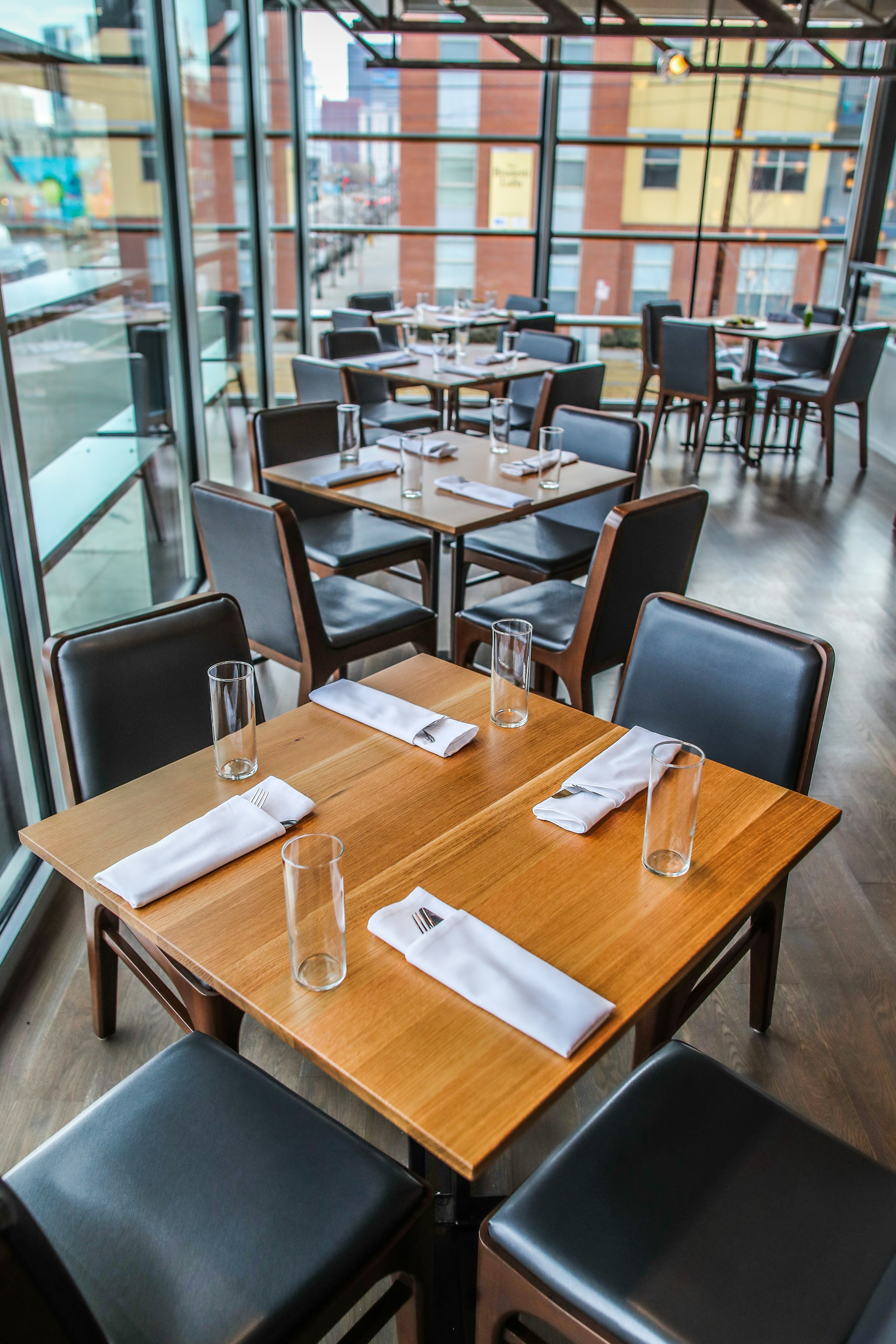 empty restaurant